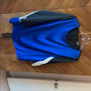 Contrasting panel blouse